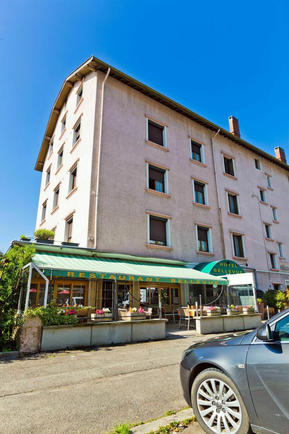 Logis - Hotel Restaurant Bellevue Annecy Bagian luar foto